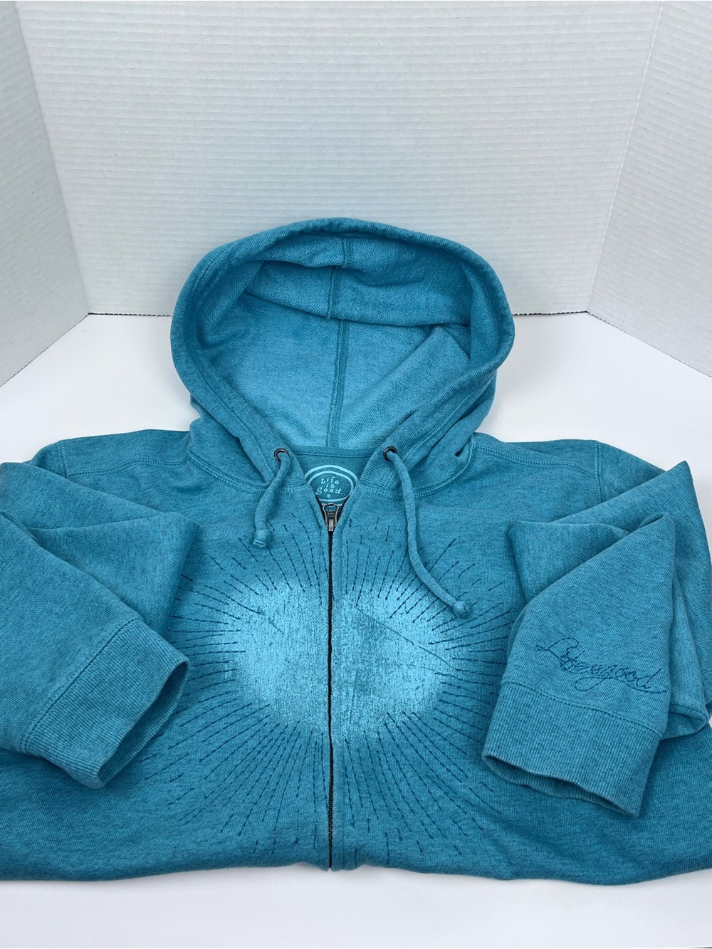Life is Good Women's Relaxed Fit Full Zip Hooded Jacket with Heart Size L - Picture 5 of 12
